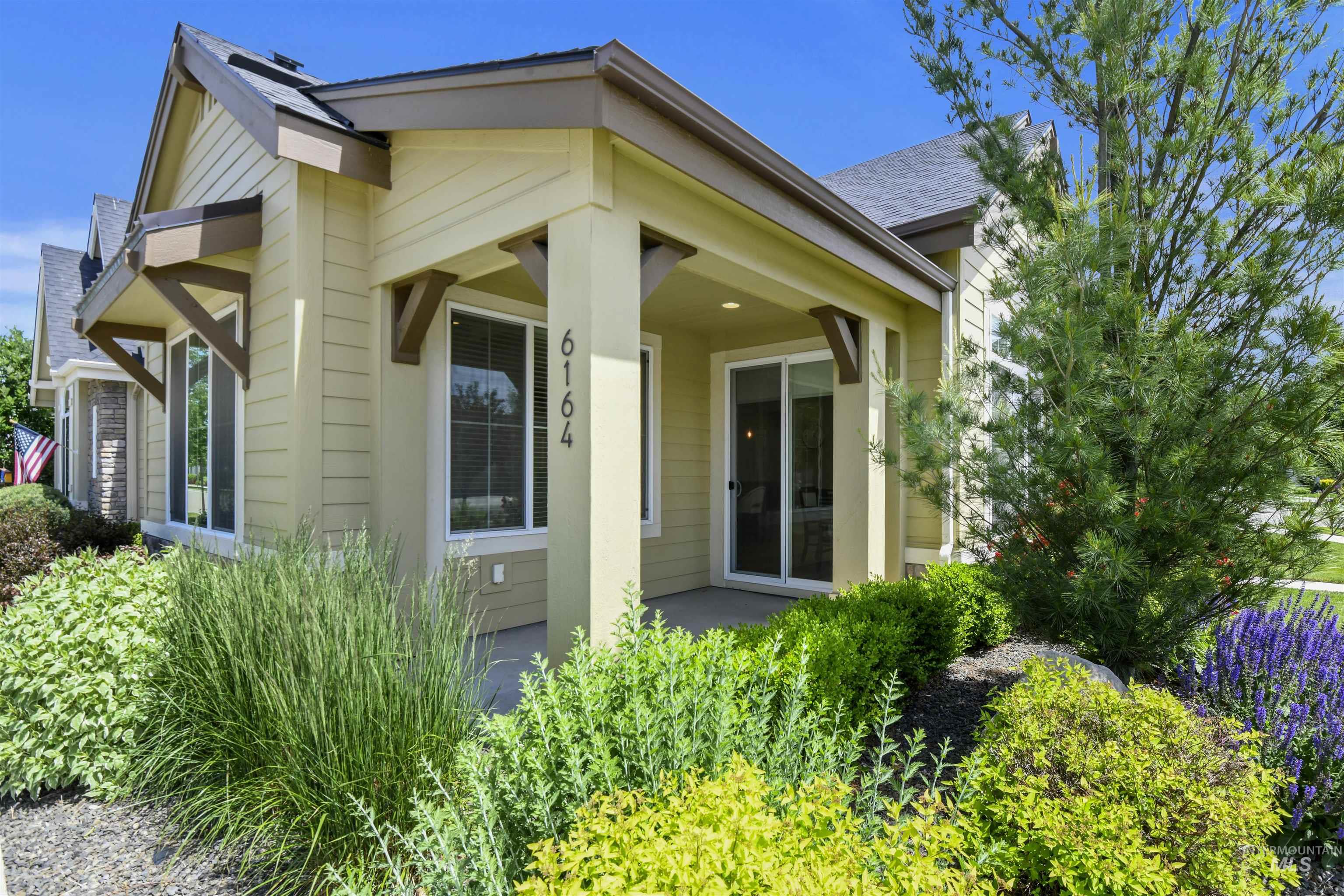 6164 North Winward Lane Meridian, ID 83646 - Photo 2 of 29