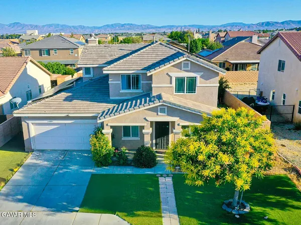 $530,000 | 3102 Topaz Lane, Lancaster, CA 93535