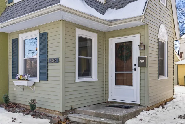 $184,900 | 4332 Indiana Avenue, Fort Wayne, IN 46807