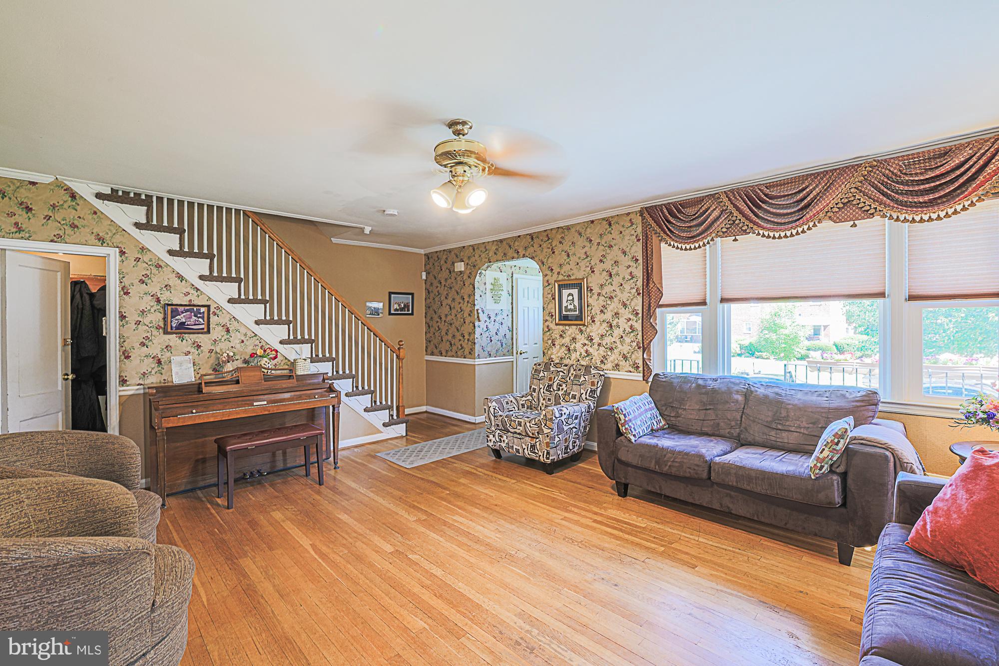 3910 Labyrinth Road Baltimore, MD 21215 - Photo 10 of 50