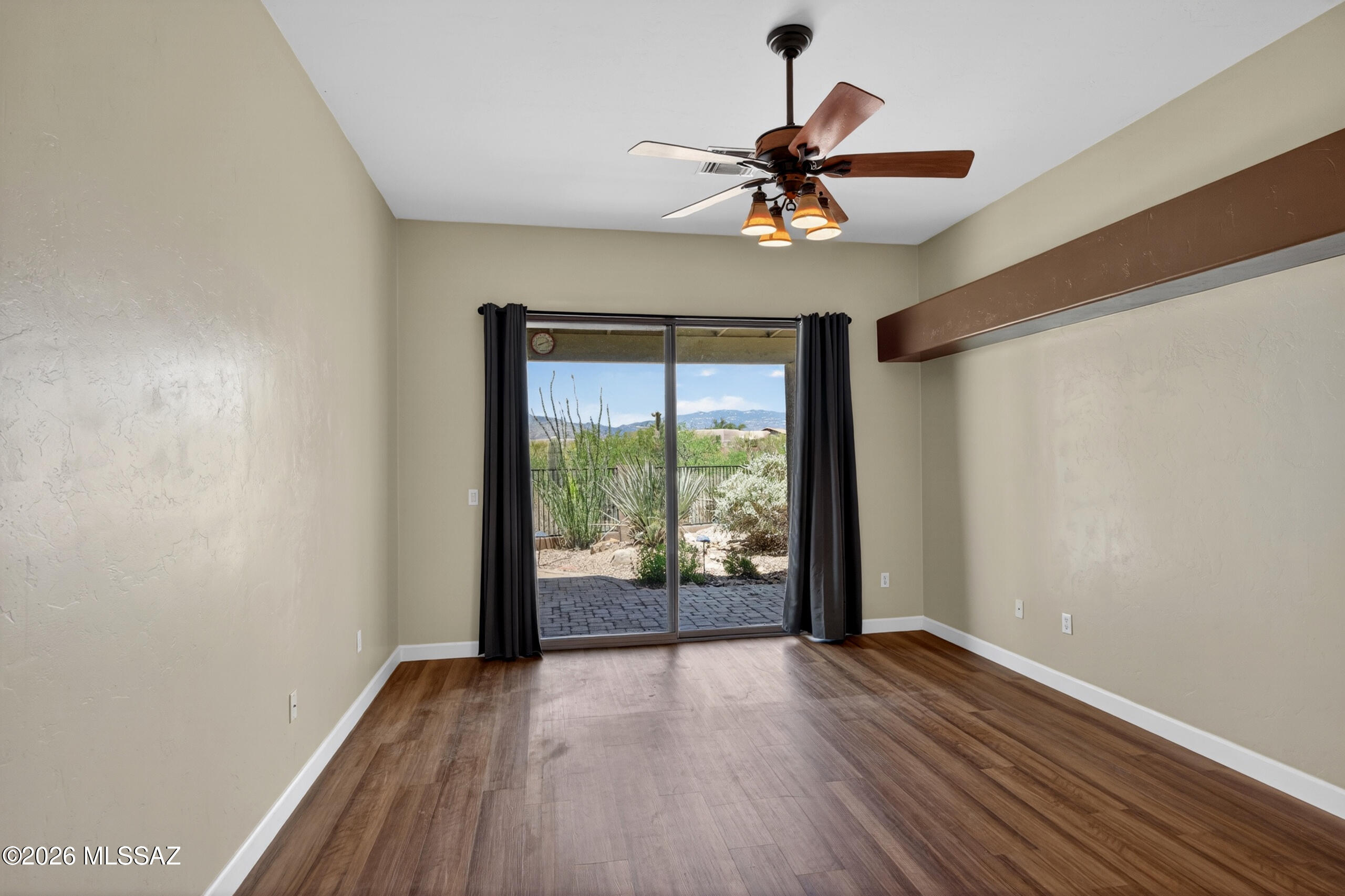 10831 South Heart Break Ridge Place Vail, AZ 85641 - Photo 25 of 41 Main Bedroom