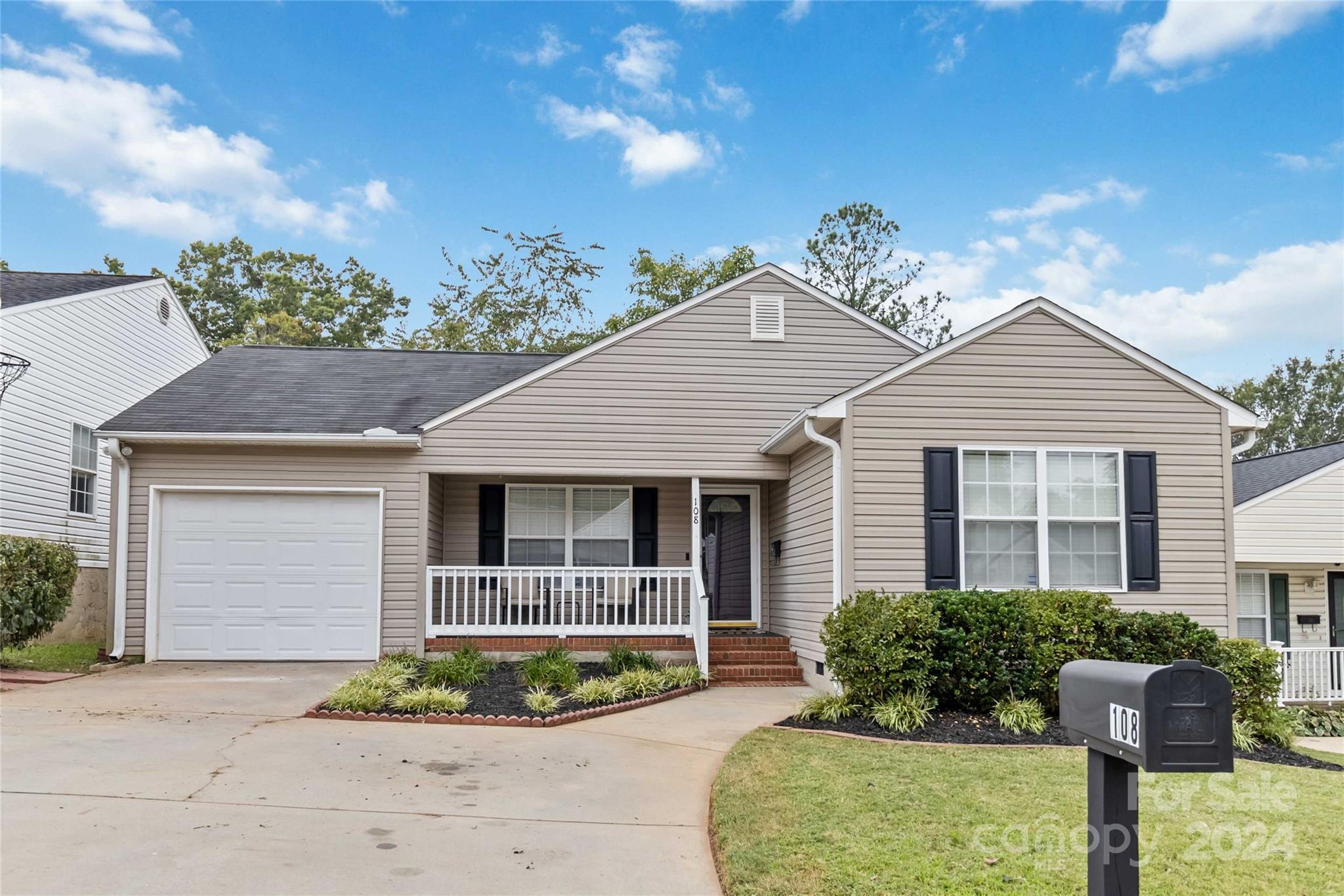 108 Boardwalk Drive Inman, SC 29349 - Photo 1 of 31 Gallery Image 1