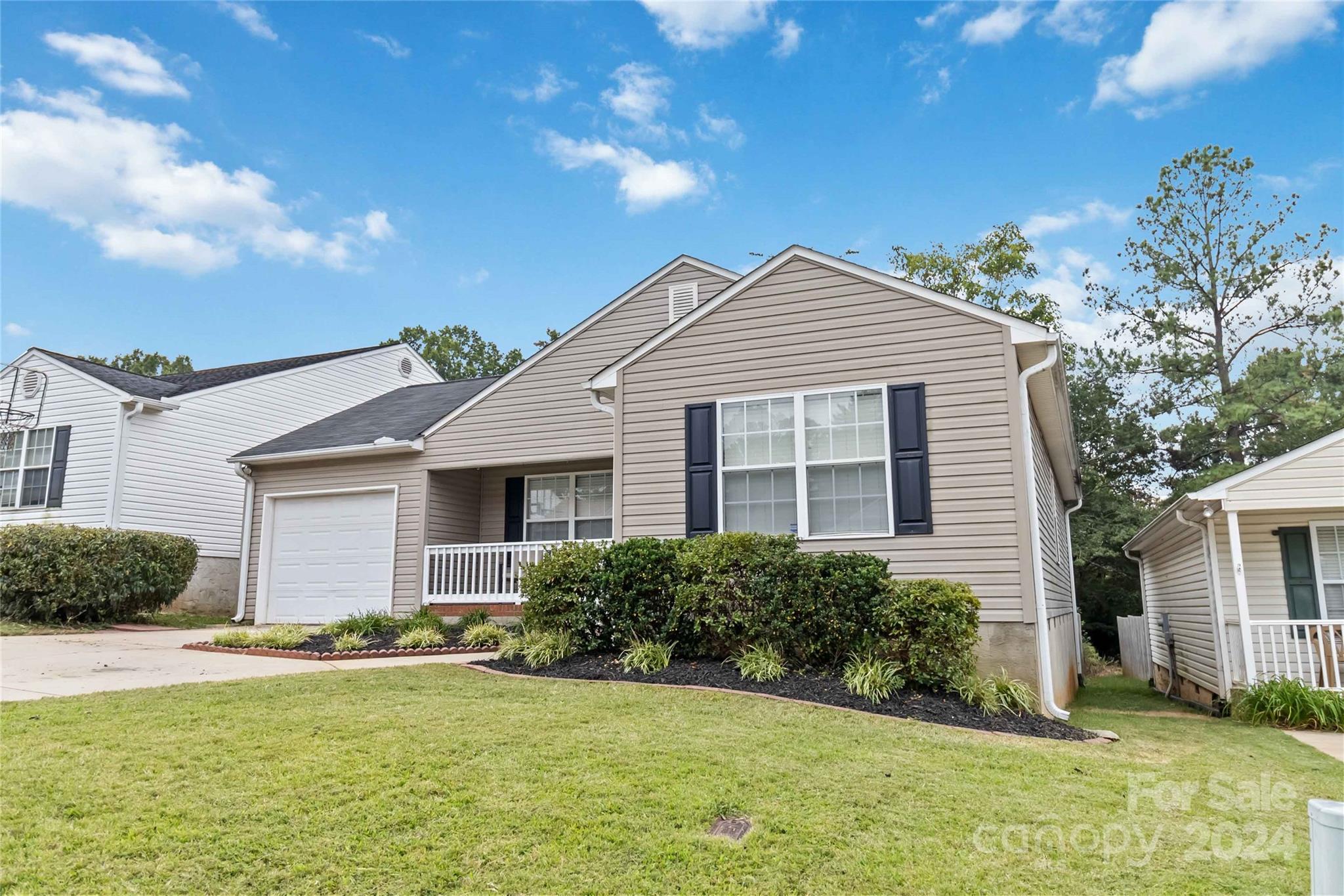 108 Boardwalk Drive Inman, SC 29349 - Photo 4 of 31 Gallery Image 4