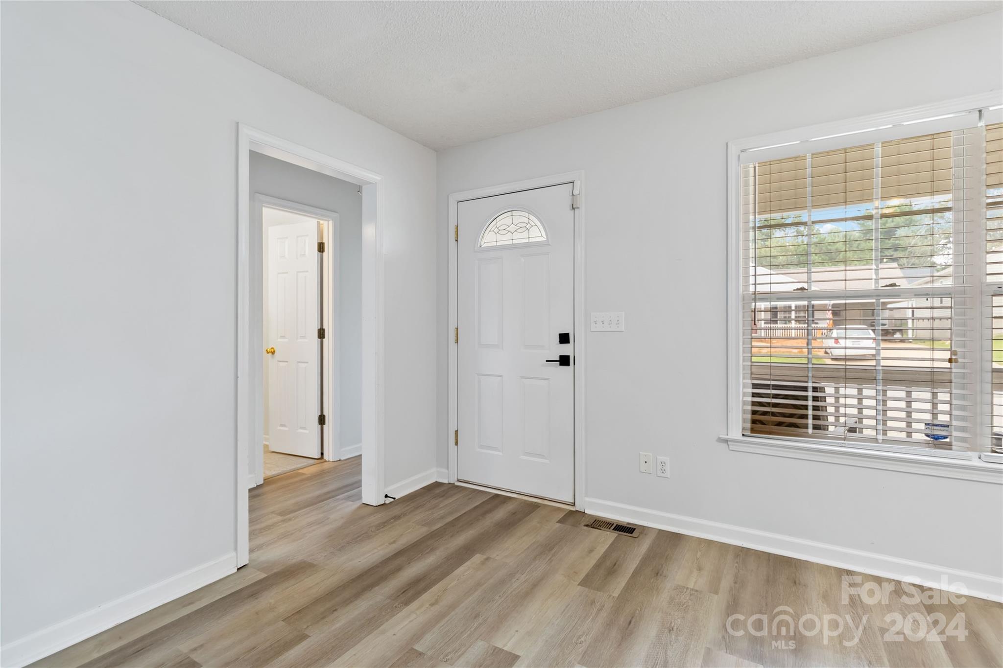 108 Boardwalk Drive Inman, SC 29349 - Photo 8 of 31 Gallery Image 8