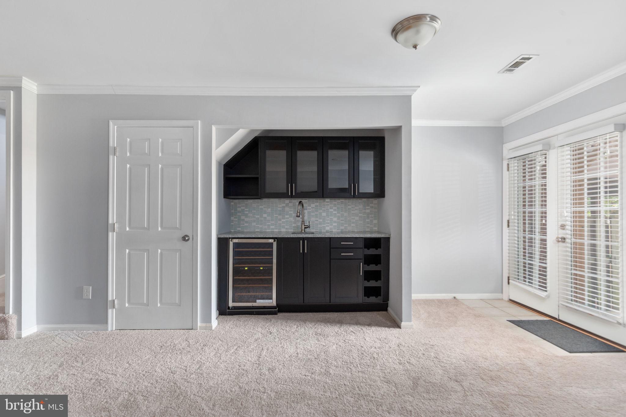 2035 South Glebe Road Arlington, VA 22206 - Photo 24 of 34