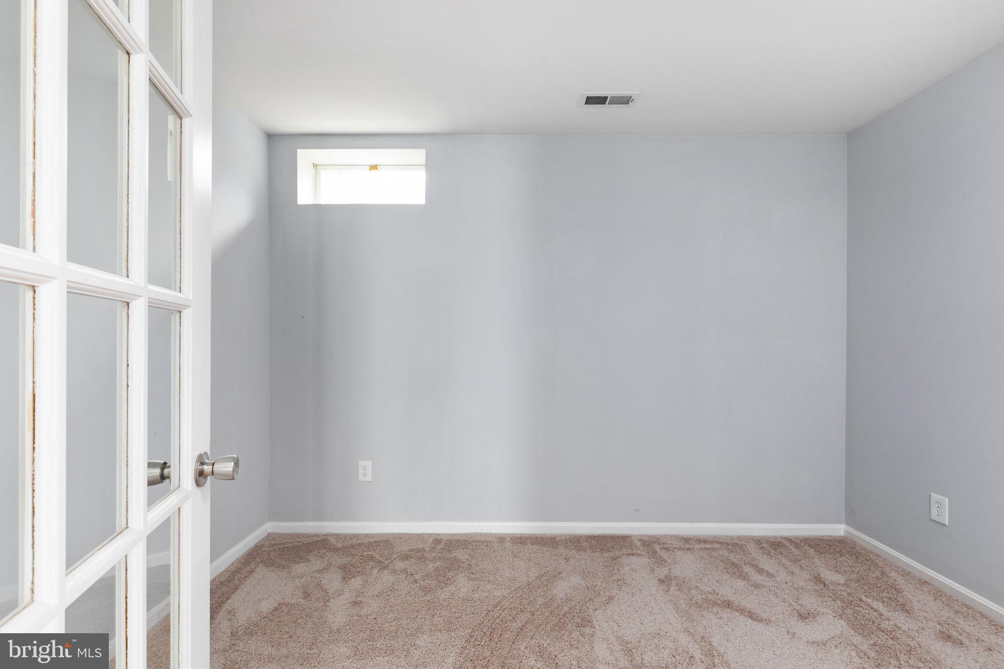 2035 South Glebe Road Arlington, VA 22206 - Photo 25 of 34