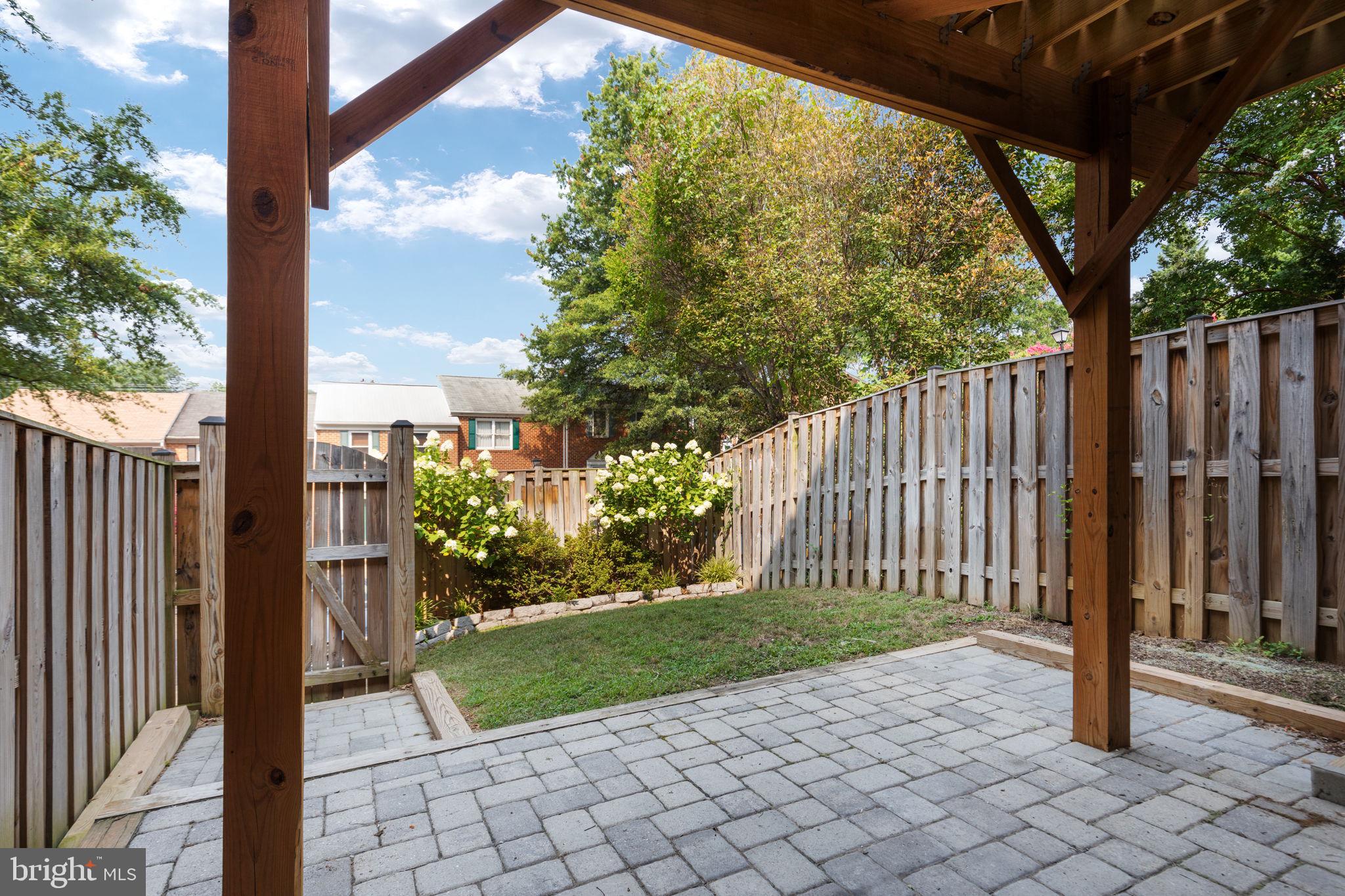 2035 South Glebe Road Arlington, VA 22206 - Photo 29 of 34