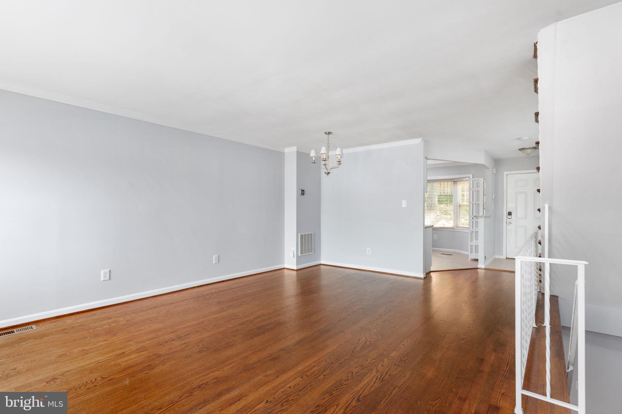 2035 South Glebe Road Arlington, VA 22206 - Photo 6 of 34