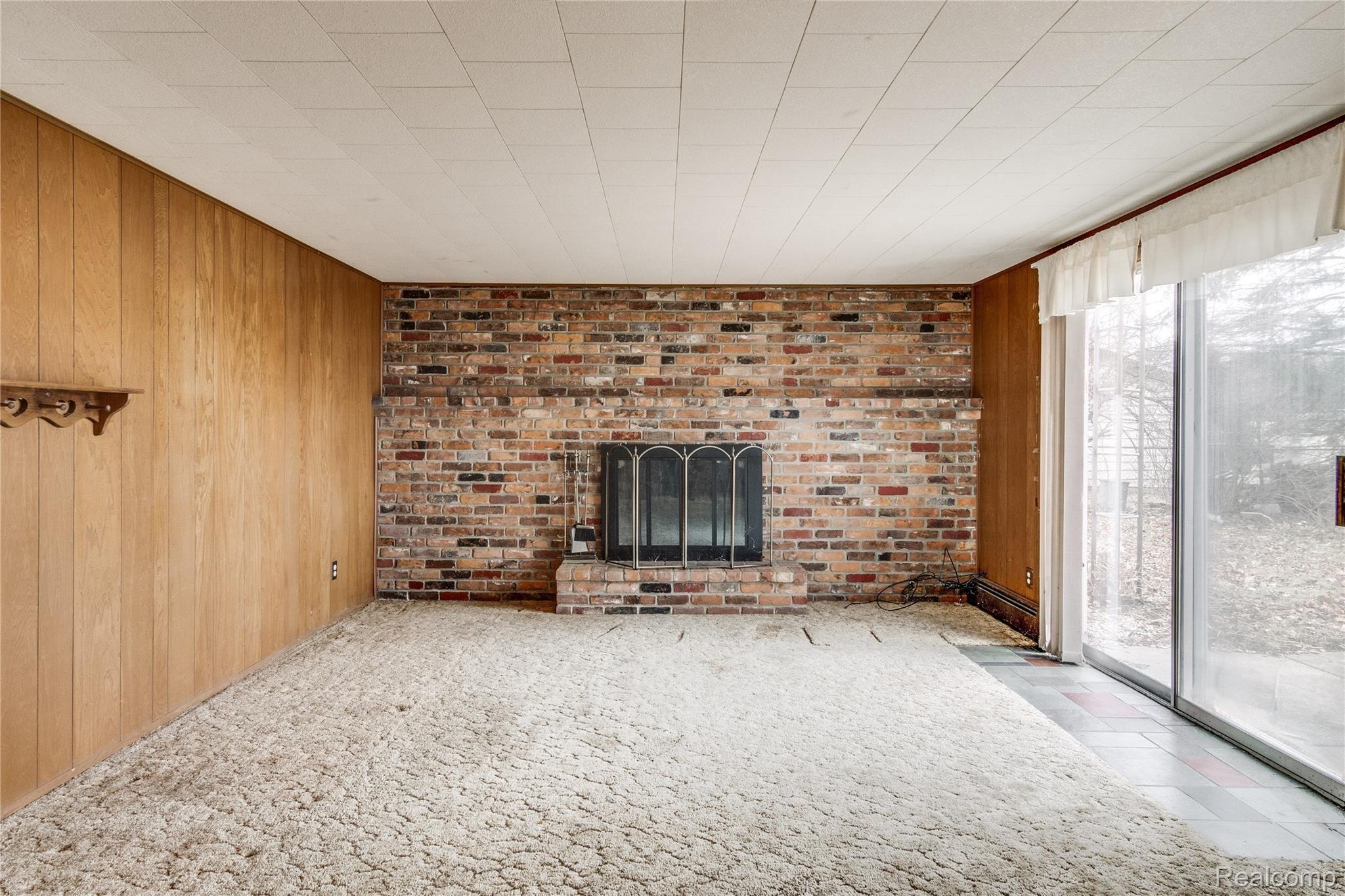 12395 Jennings Road Linden, MI 48451 - Photo 12 of 16 Interiors (22 of 29).jpg