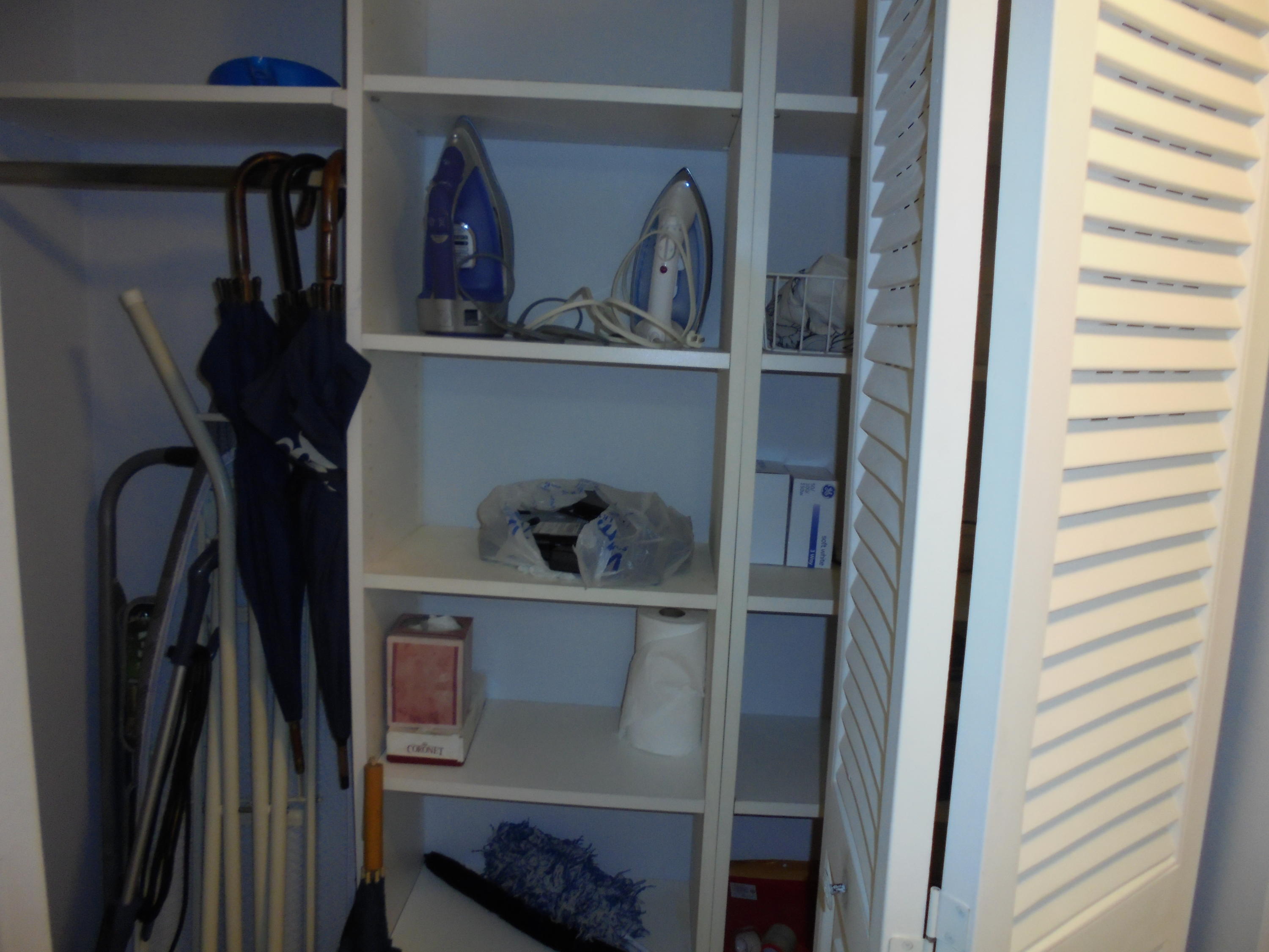 3 Dorset A Boca Raton, FL 33434 - Photo 11 of 18 a view of closet