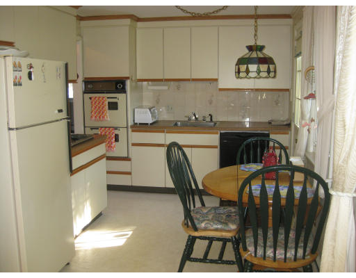 526 Trapelo Road Waltham, MA 02452 - Photo 6 of 9 Gallery Image 6