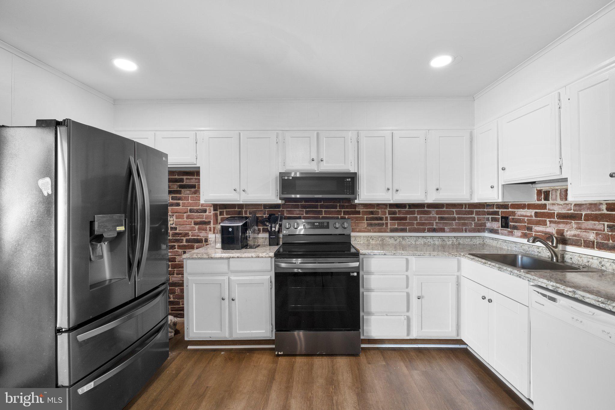 7318 East Springbrook Court Middletown, MD 21769 - Photo 10 of 30