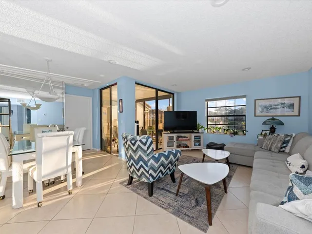 $2,299 | 5415 Verona Drive, Unit C, Boynton Beach, FL 33437