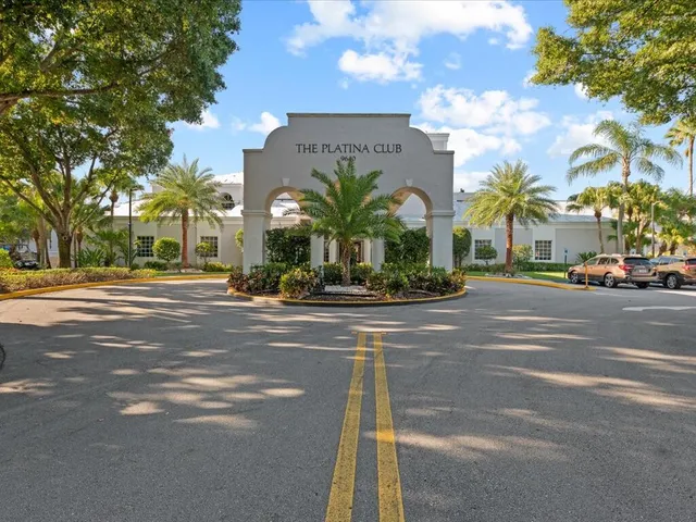 an entryway with a ceiling fan