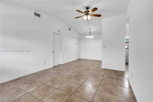 $2,450 | 18206 Mediterranean Boulevard, Unit 521, Hialeah, FL 33015