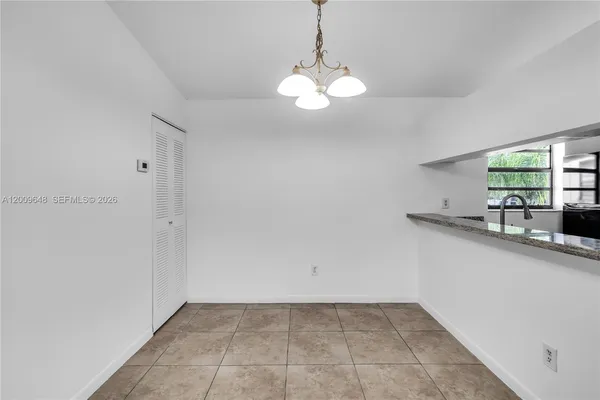 $2,450 | 18206 Mediterranean Boulevard, Unit 521, Hialeah, FL 33015