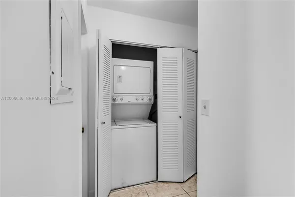 $2,450 | 18206 Mediterranean Boulevard, Unit 521, Hialeah, FL 33015