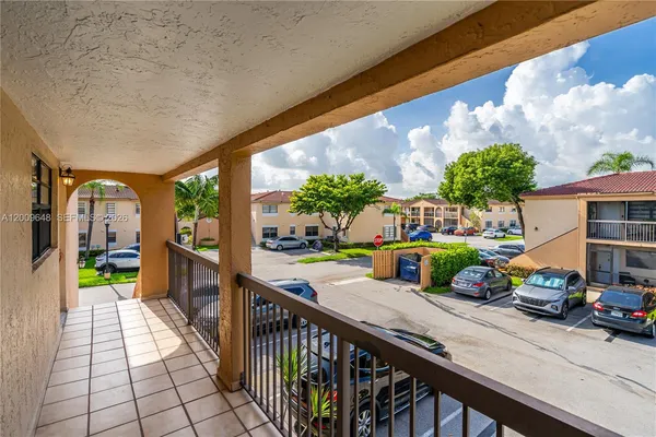 $2,450 | 18206 Mediterranean Boulevard, Unit 521, Hialeah, FL 33015