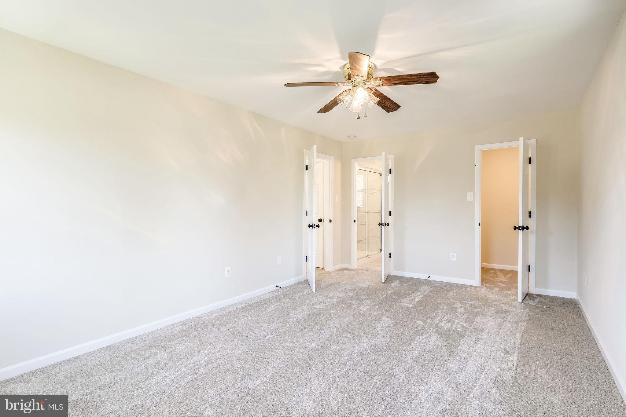 194 Bell Road Westminster, MD 21158 - Photo 27 of 33 Master Bedroom w/Full Bath & W/I Closet