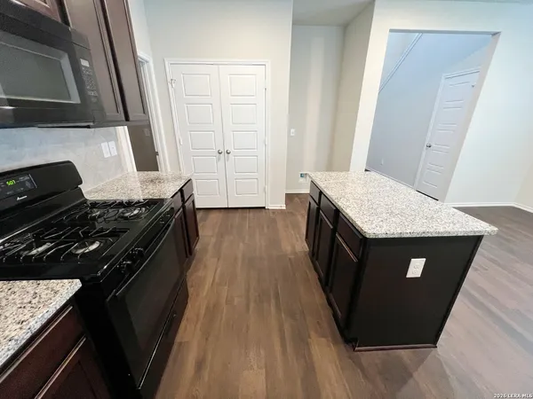 $1,995 | 156 Hunters Brook, San Antonio, TX 78253