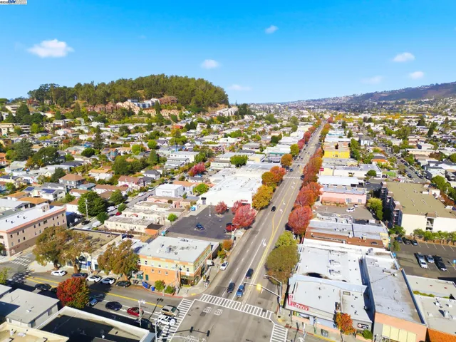 $1,199,950 | 930 Kains Avenue, Albany, CA 94706