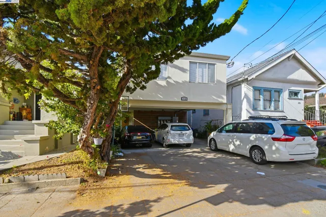 $1,199,950 | 930 Kains Avenue, Albany, CA 94706