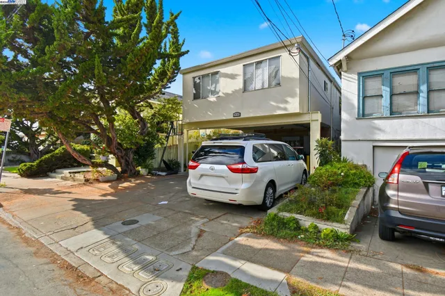 $1,199,950 | 930 Kains Avenue, Albany, CA 94706