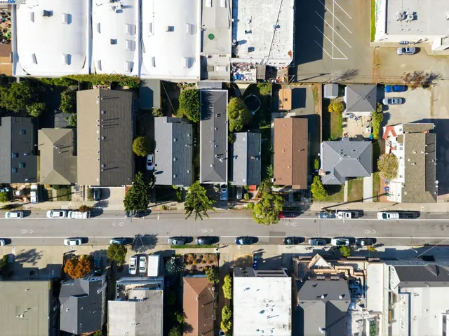 $1,199,950 | 930 Kains Avenue, Albany, CA 94706