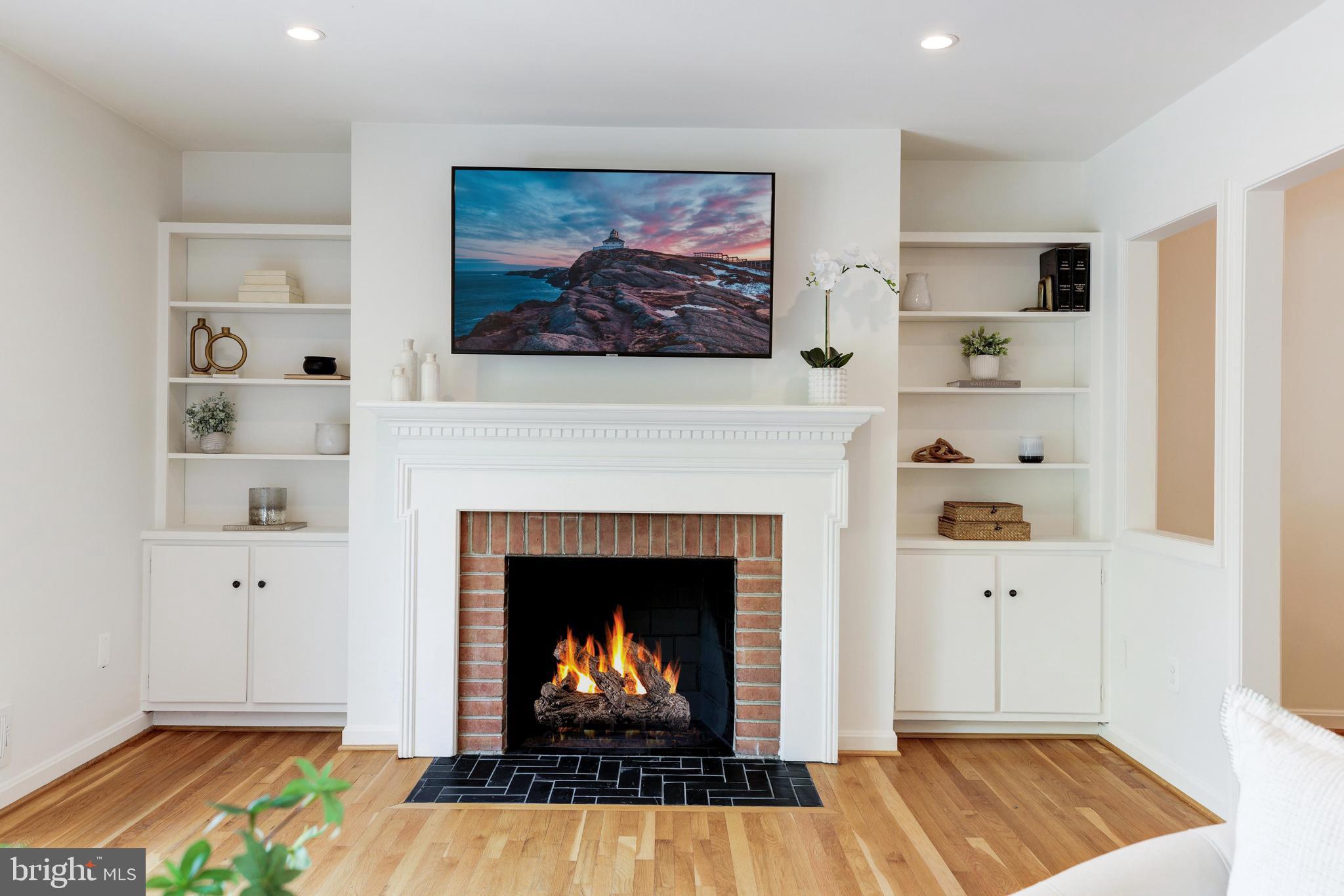 1149 Colonial Road McLean, VA 22101 - Photo 15 of 55 Family Room