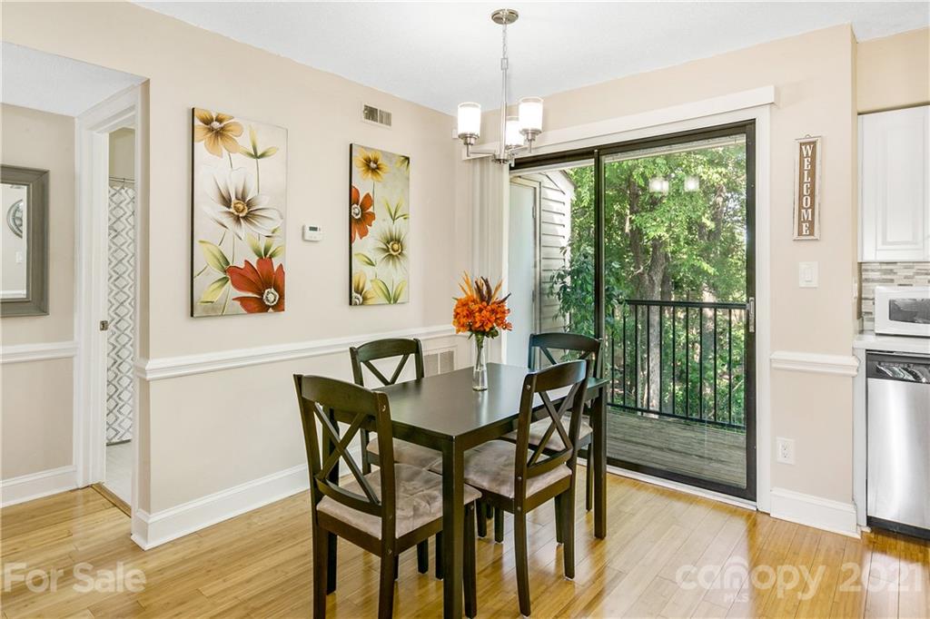 11082 Cedar View Road Charlotte, NC 28226 - Photo 5 of 19 Gallery Image 5