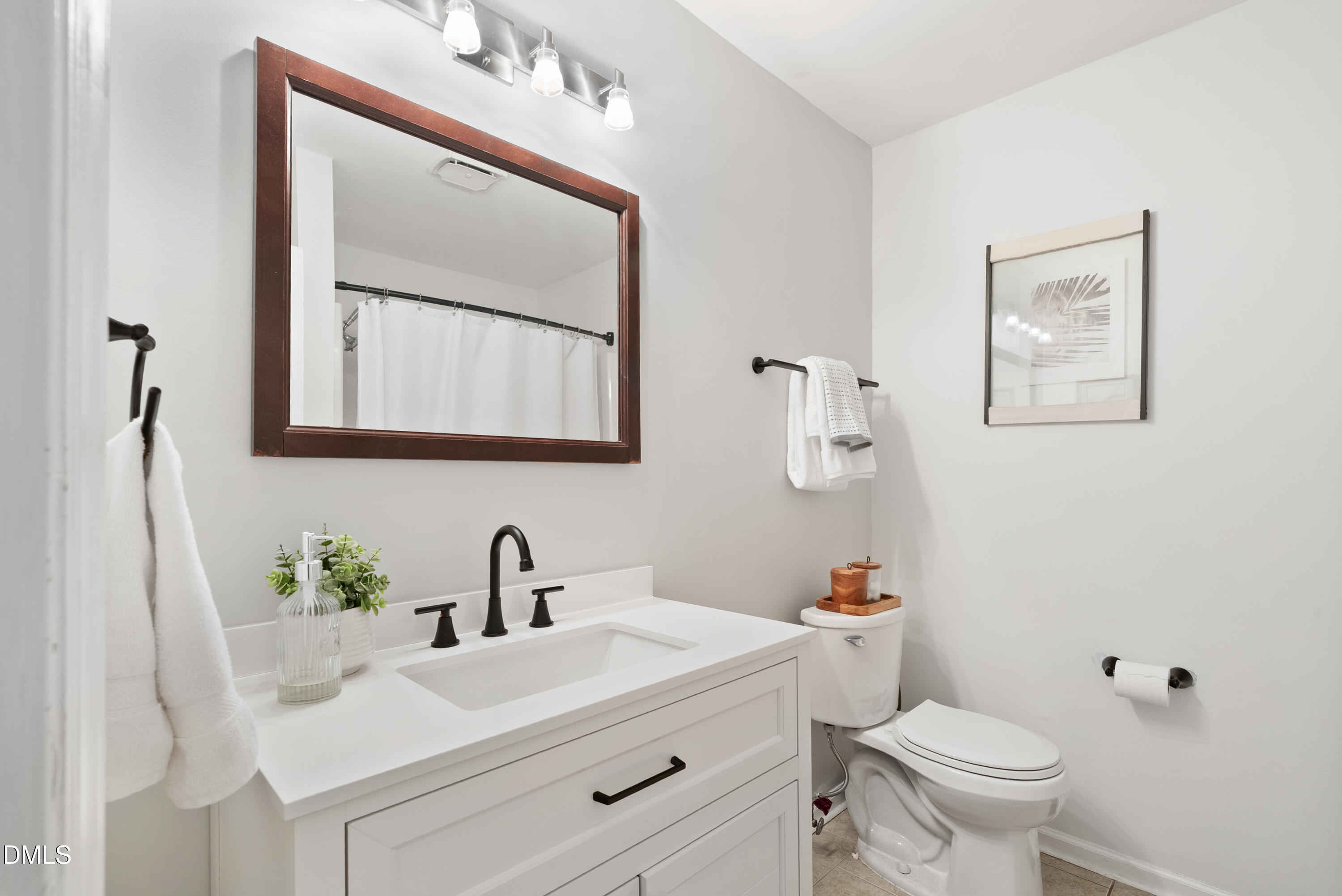 6133 Bushmills Street Raleigh, NC 27613 - Photo 23 of 31 6133 Bushmill-13