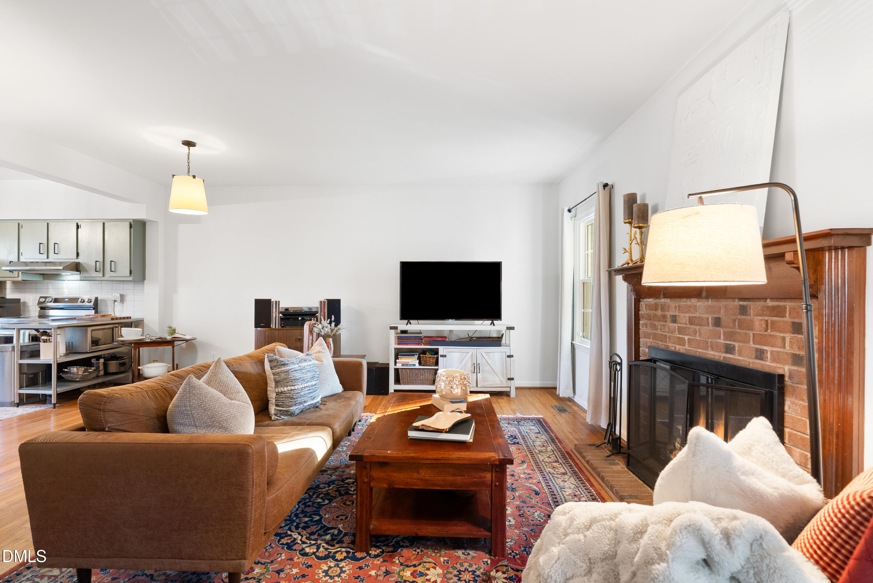 6133 Bushmills Street Raleigh, NC 27613 - Photo 6 of 31 6133 Bushmill-11