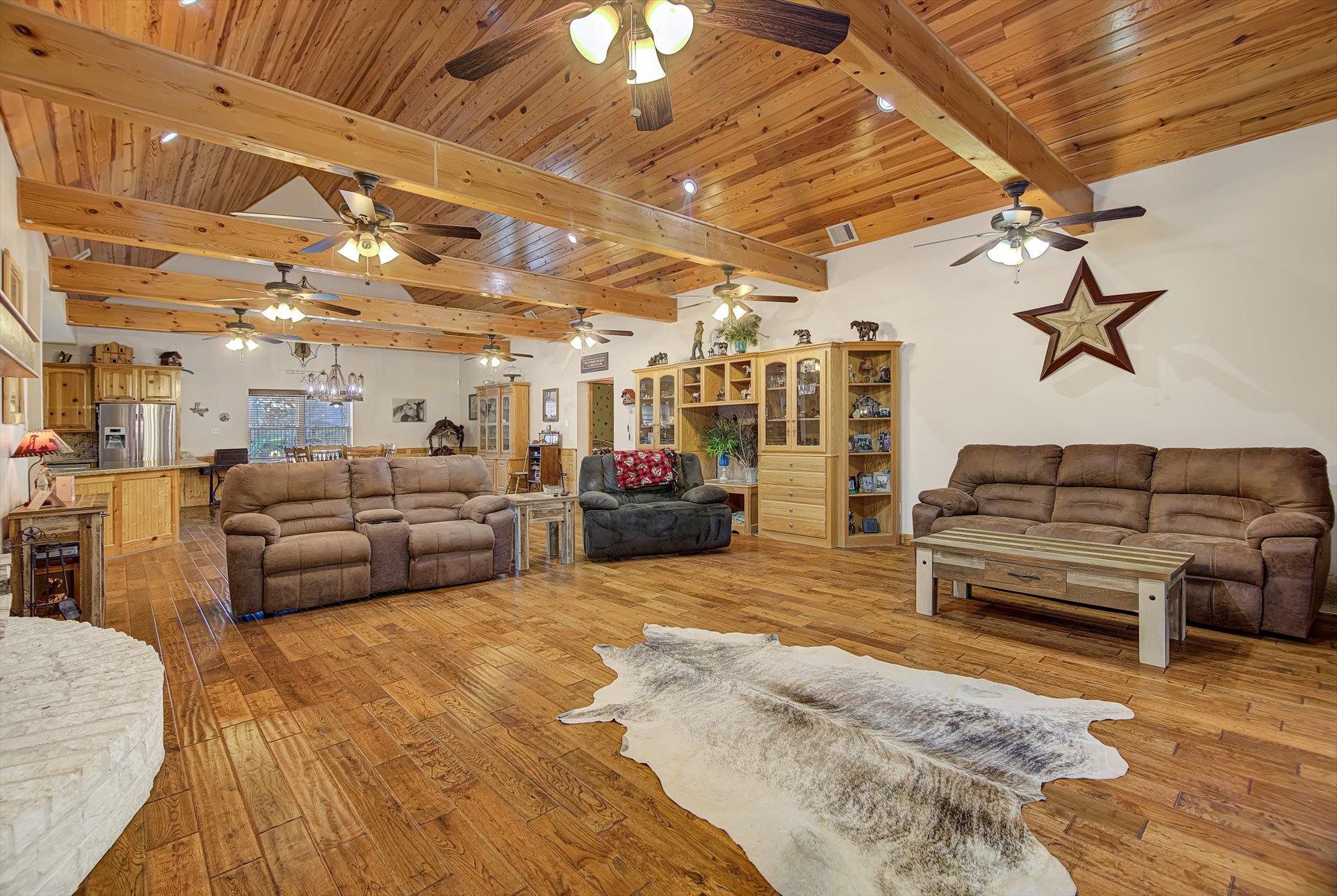 20205 Highway 146 Liberty, TX 77575 - Photo 11 of 47