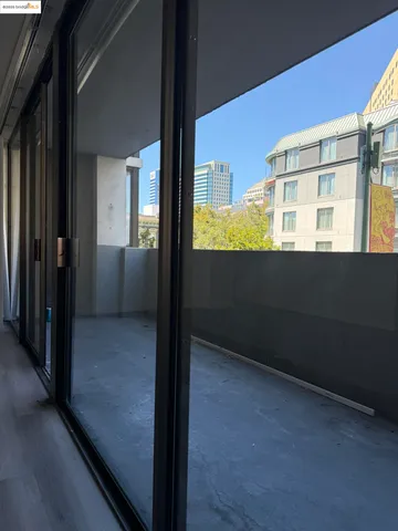 $430,000 | 801 Franklin Street, Unit 205, Oakland, CA 94607
