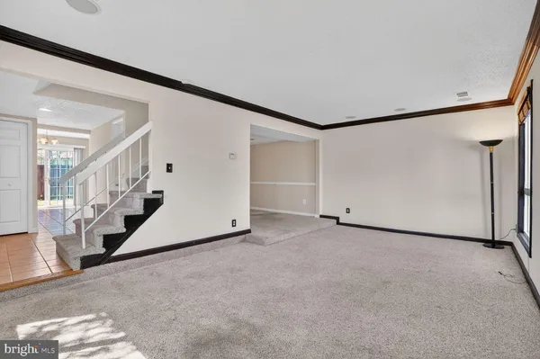 $499,000 | 19 Regis Circle, Sterling, VA 20164
