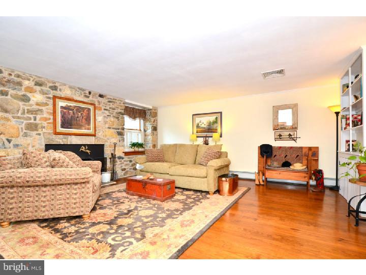 620 Fairview Road Glenmoore, PA 19343 - Photo 13 of 25 Living Room