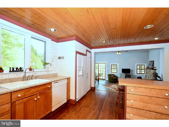 620 Fairview Road Glenmoore, PA 19343 - Photo 10 of 25 Kitchen