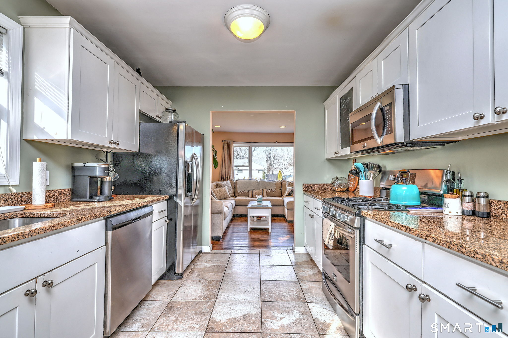46 Aircraft Road West Haven, CT 06516 - Photo 20 of 39
