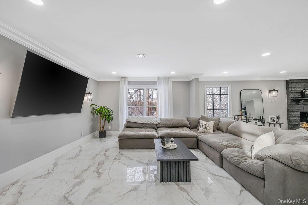 68 Fort Salonga Road Northport, NY 11768 - Photo 11 of 50