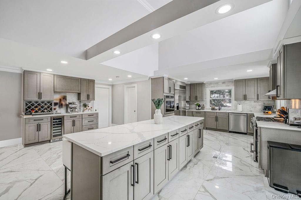 68 Fort Salonga Road Northport, NY 11768 - Photo 13 of 50