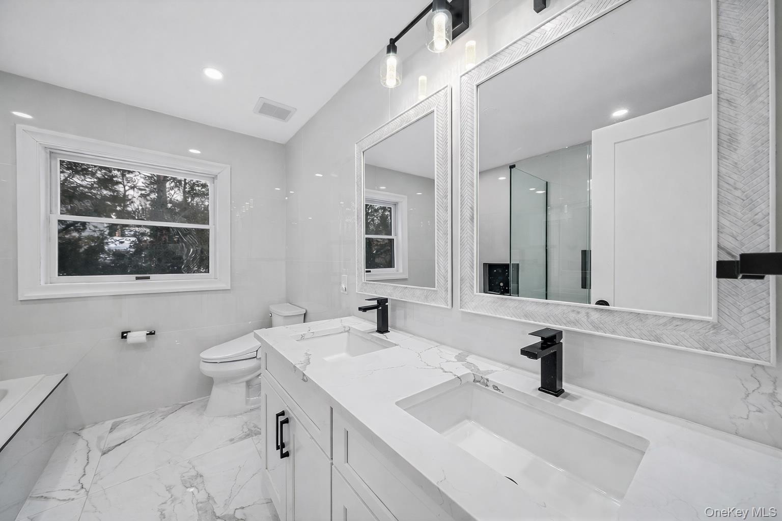 68 Fort Salonga Road Northport, NY 11768 - Photo 17 of 50