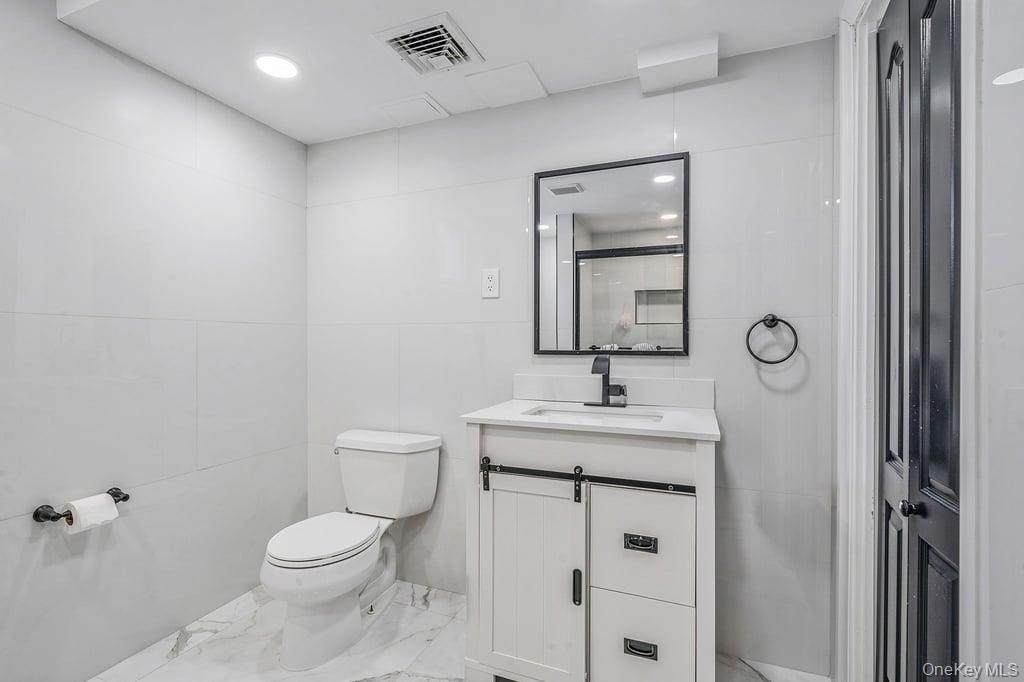 68 Fort Salonga Road Northport, NY 11768 - Photo 41 of 50