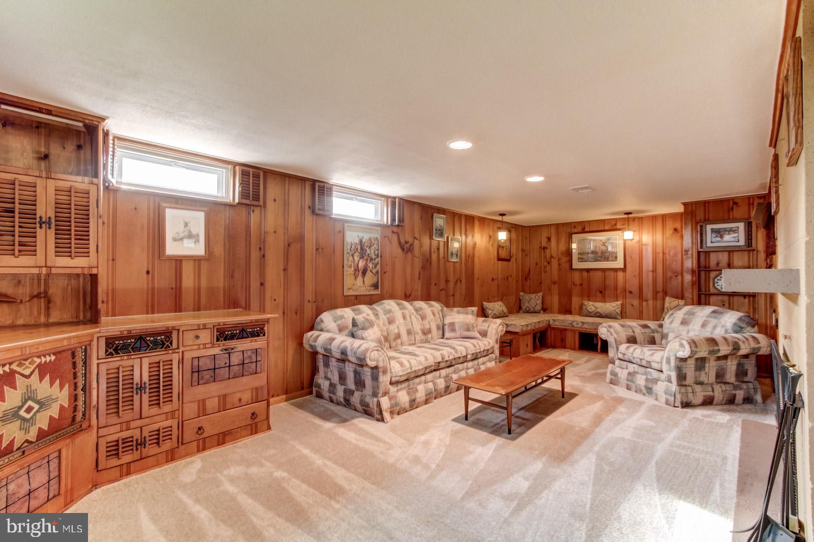 200 Melvale Road Dallastown, PA 17313 - Photo 17 of 25 Gallery Image 17
