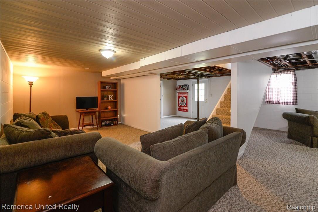 2020 Sexton Road Howell, MI 48843 - Photo 62 of 94 _AUG8770.jpg