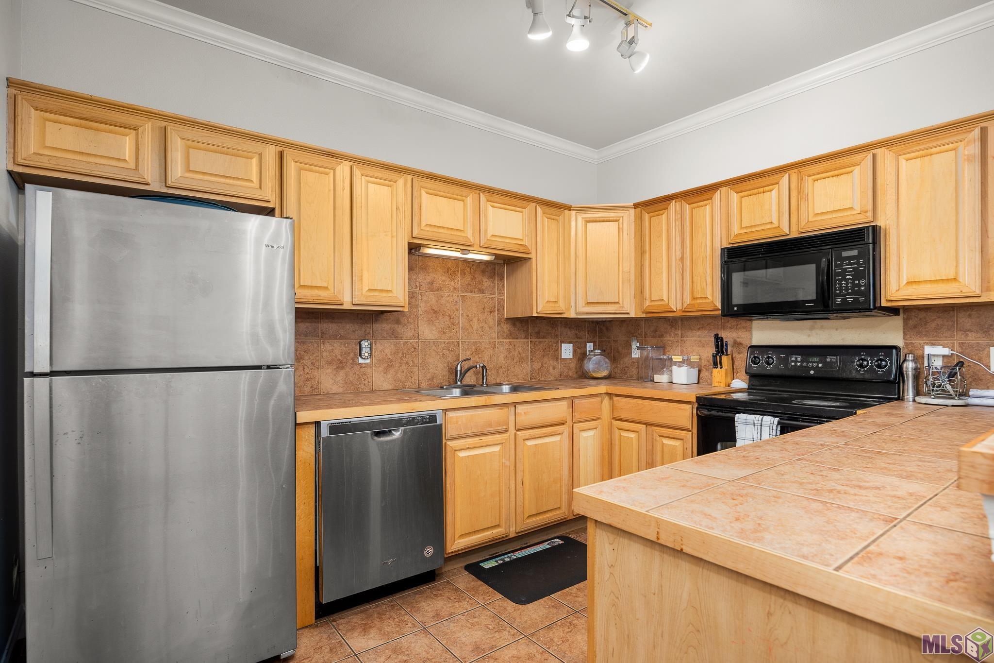 809 Summer Breeze Drive, Unit 703 Baton Rouge, LA 70810 - Photo 13 of 24