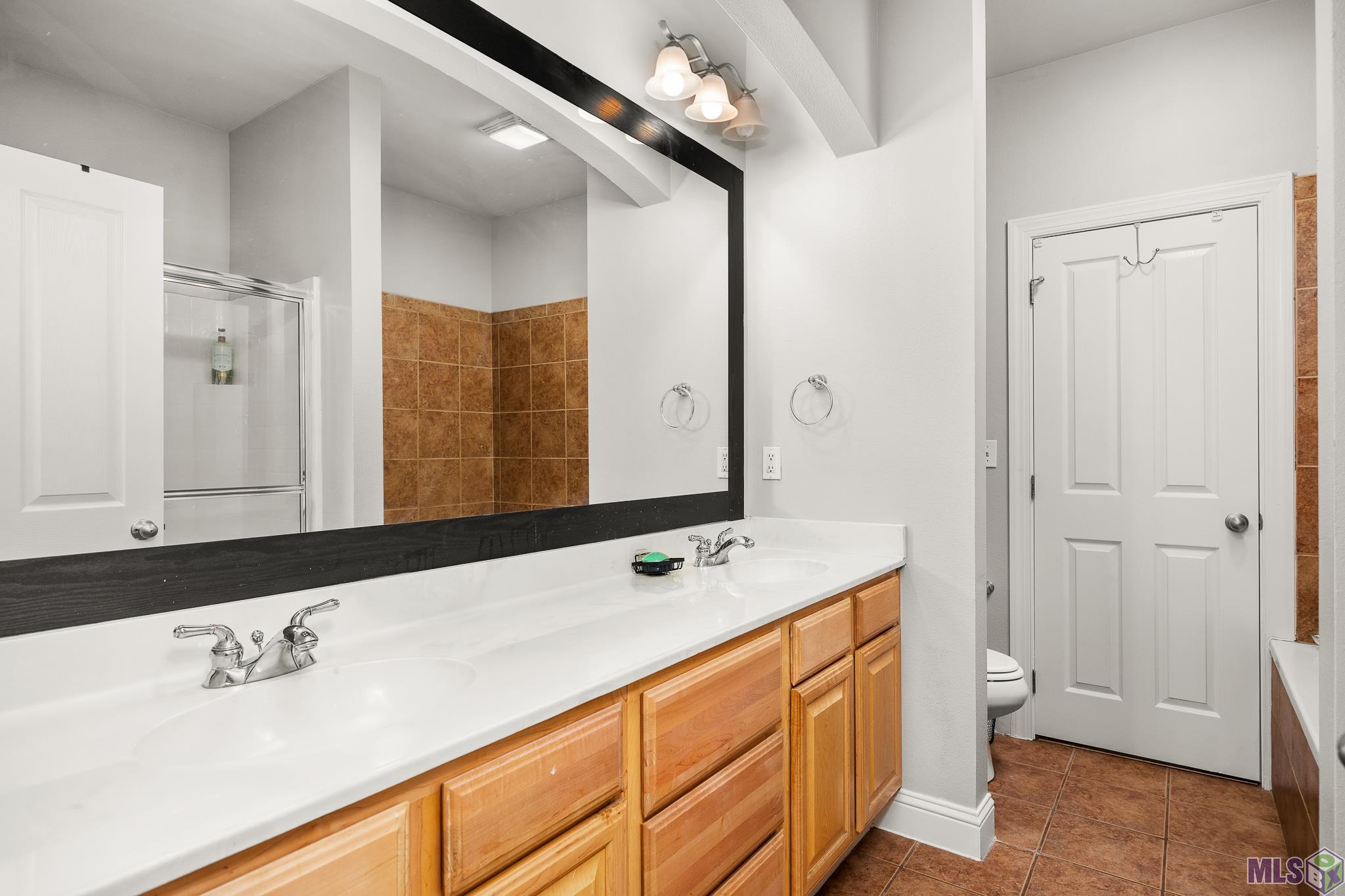 809 Summer Breeze Drive, Unit 703 Baton Rouge, LA 70810 - Photo 16 of 24