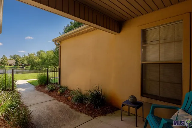 $190,000 | 809 Summer Breeze Drive, Unit 703, Baton Rouge, LA 70810