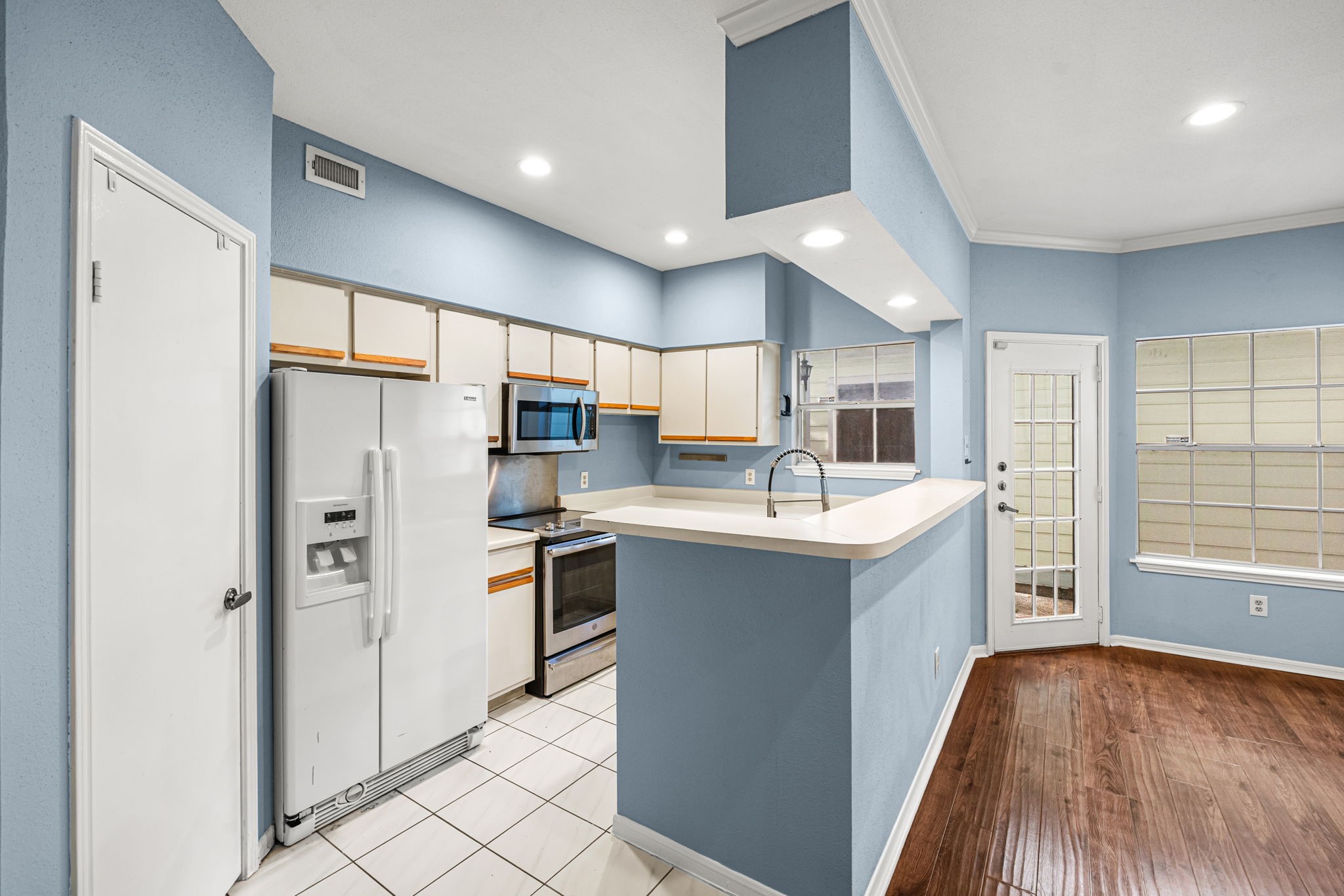 7947 Knight Road, Unit 23 Houston, TX 77054 - Photo 12 of 25 Kitchen