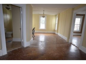 403 Clinchfield Avenue Erwin, TN 37650 - Photo 15 of 20 Photo 15