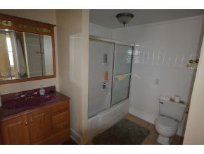 403 Clinchfield Avenue Erwin, TN 37650 - Photo 8 of 20 Photo 8